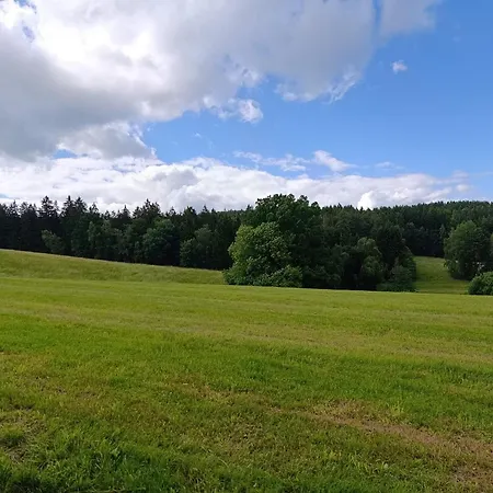 Utulna Maringotka Luxussátor Dolni Mesto